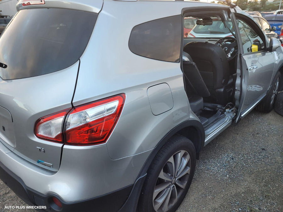 2007-2014 Nissan Dualis Parcel Shelf Cargo Blind
