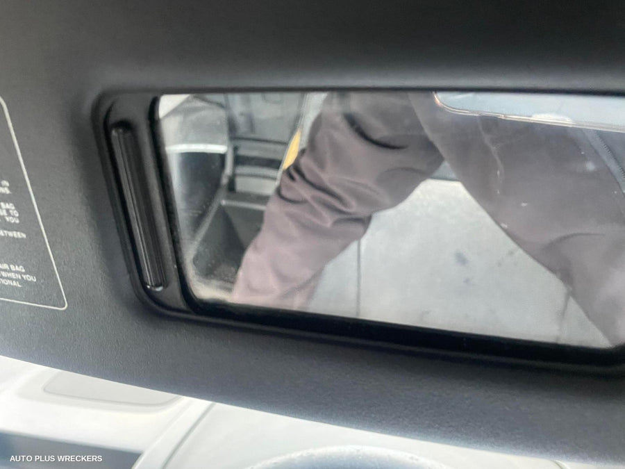 2006 Holden Commodore Right Door Mirror