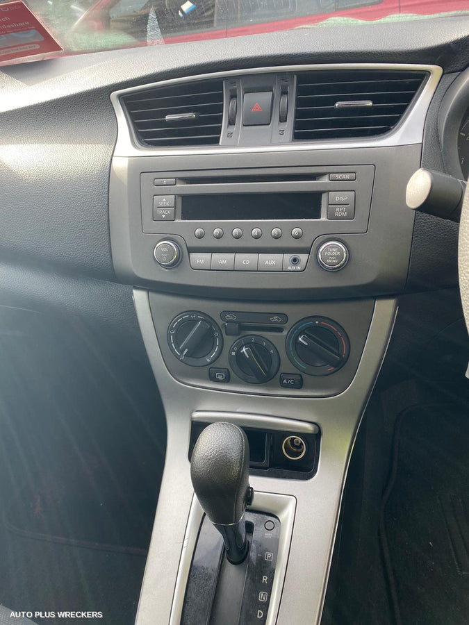 2013 Nissan Pulsar Right Door Mirror