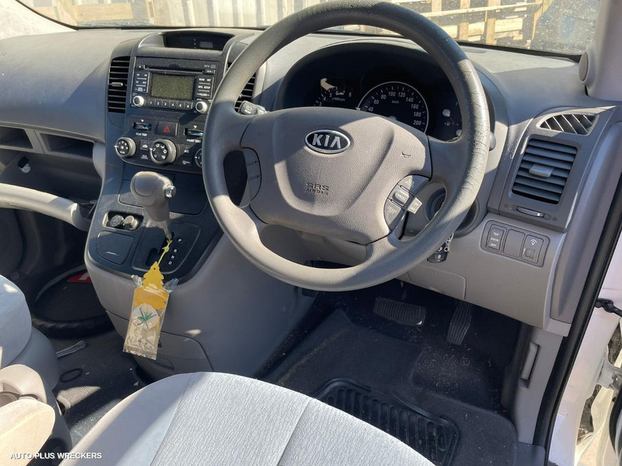 2010 Kia Carnival/grand Carnival Right Front Door Window