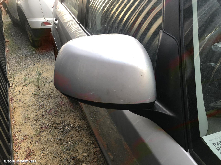 2009 Suzuki Sx4 Right Door Mirror