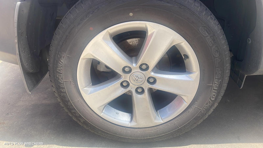 2014 Toyota Rav4 Right Front Door Window