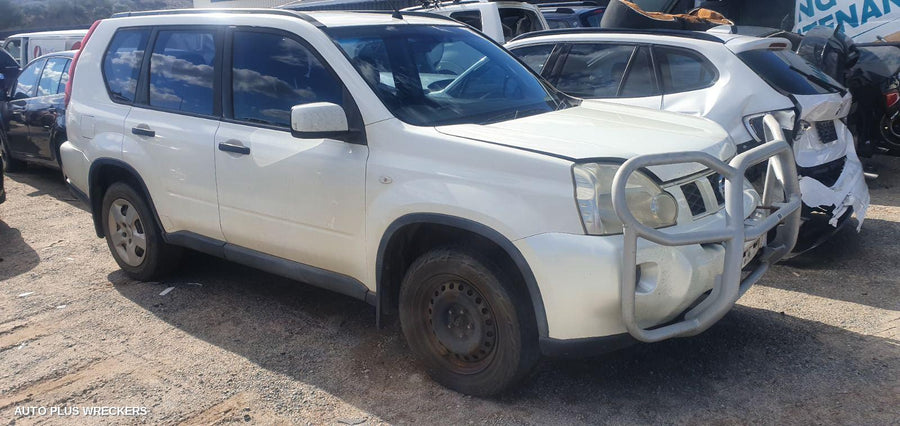 2009 Nissan Xtrail Left Taillight