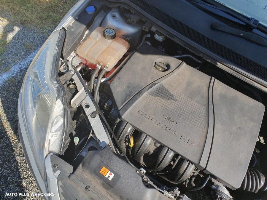 2010 Ford Focus Right Headlamp
