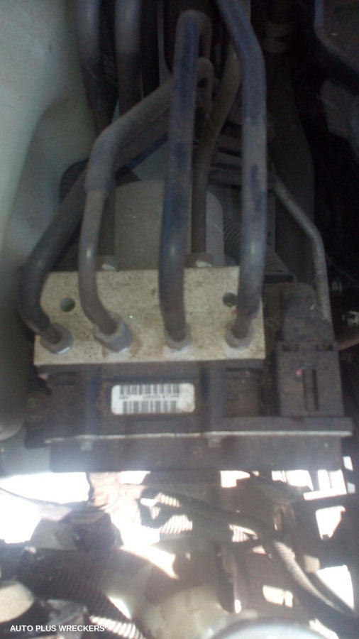 2007 Toyota Camry Door Boot Gate Lock