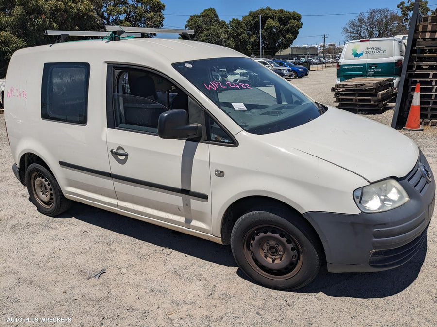 2005 Volkswagen Caddy Left Taillight