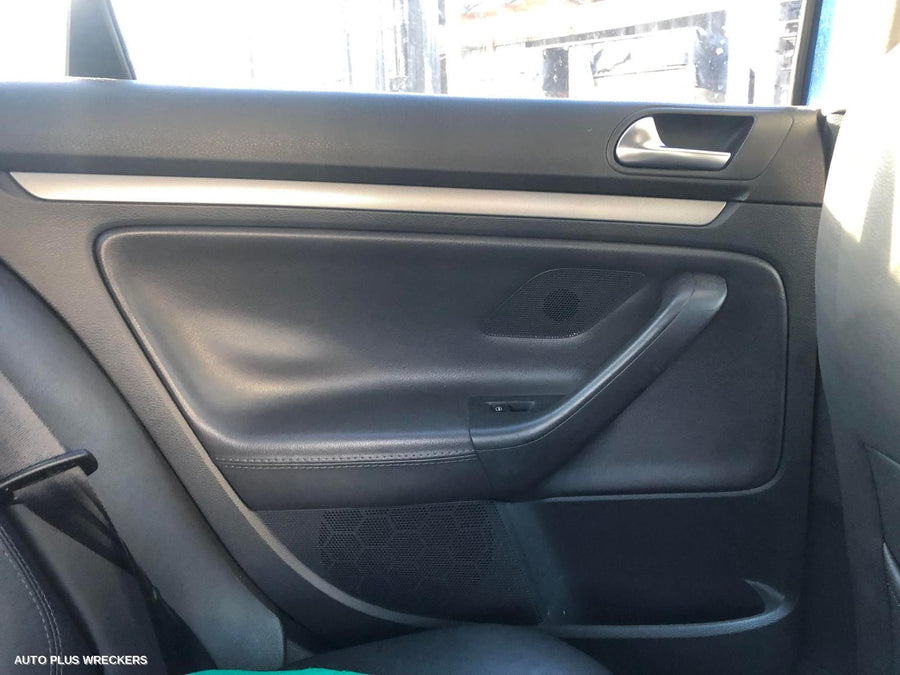 2006 Volkswagen Jetta Right Taillight