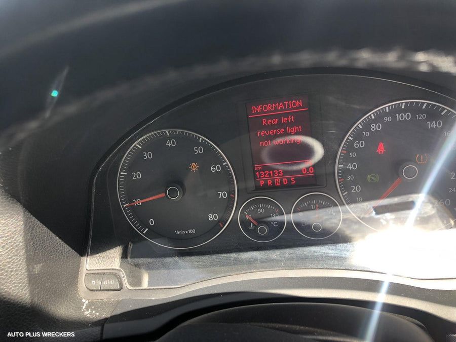 2009 Volkswagen Jetta Right Front Window Reg Motor