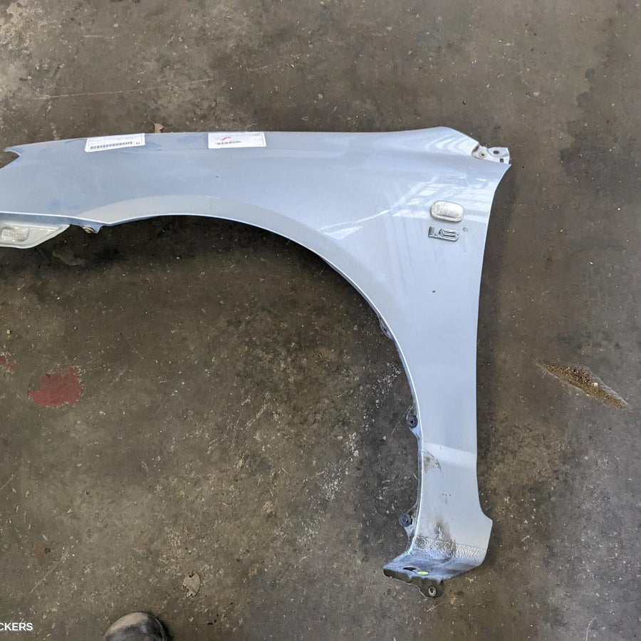 2006 Toyota Corolla Left Guard