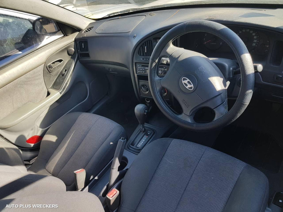 2003 Hyundai Elantra Left Door Mirror