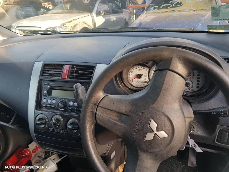 2007 Mitsubishi Colt Radiator