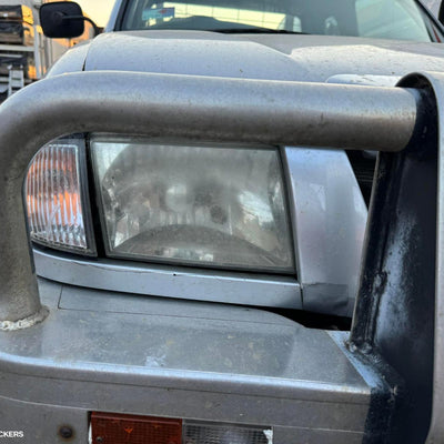 2002-2006 Mazda Bravo Front Seat