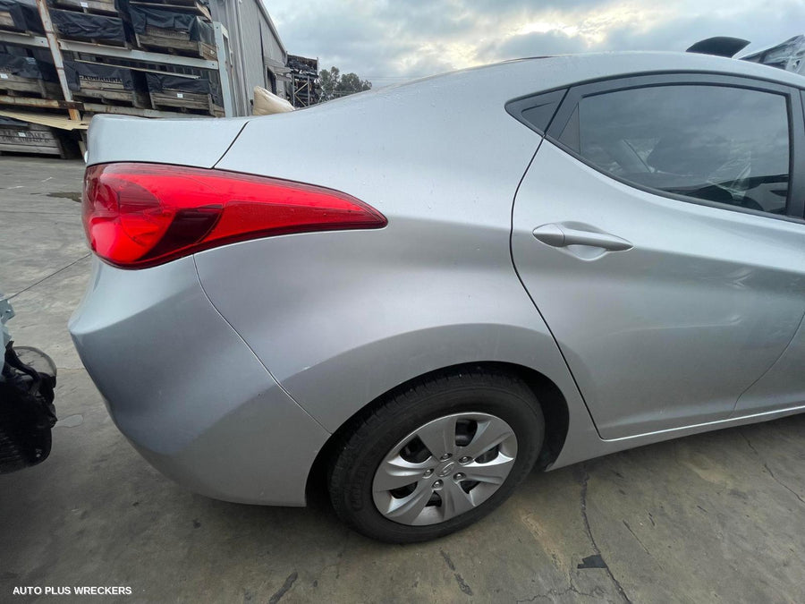 2013 Hyundai Elantra Left Guard Liner