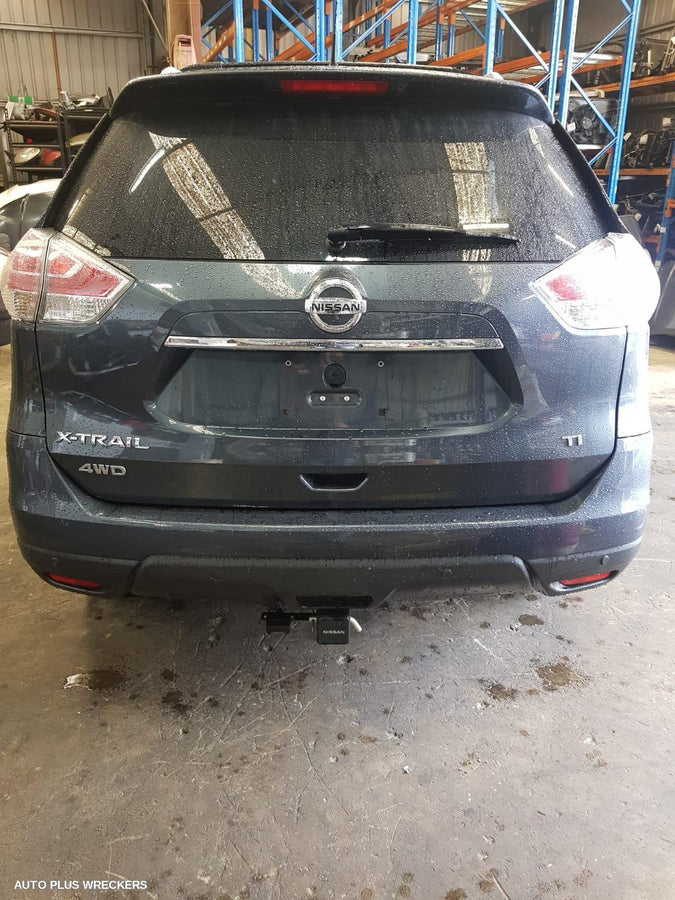 2015 Nissan Xtrail Rear Garnish