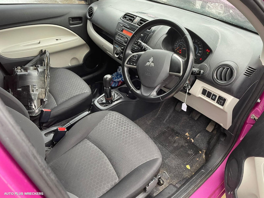 2013 Mitsubishi Mirage Sunvisor