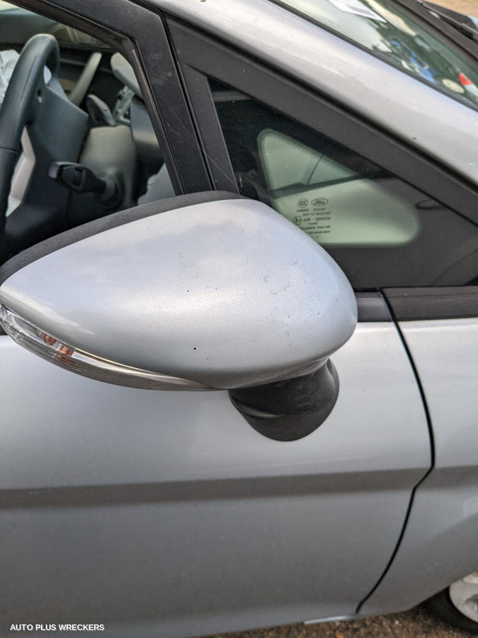 2011 Ford Fiesta Left Rear Door Window
