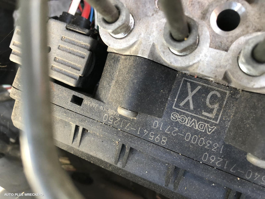 2015 TOYOTA HILUX WHEEL MAG