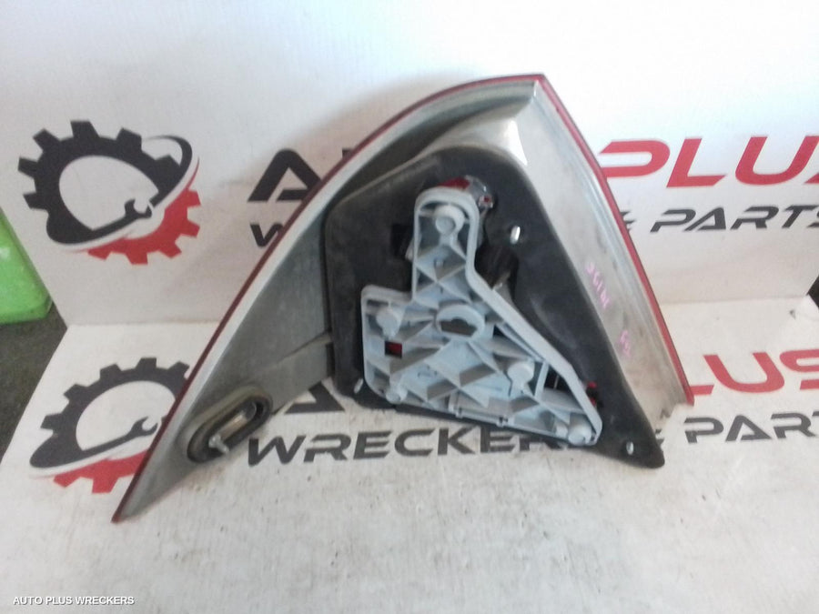 2002-2004 Mercedes C Class Right Taillight