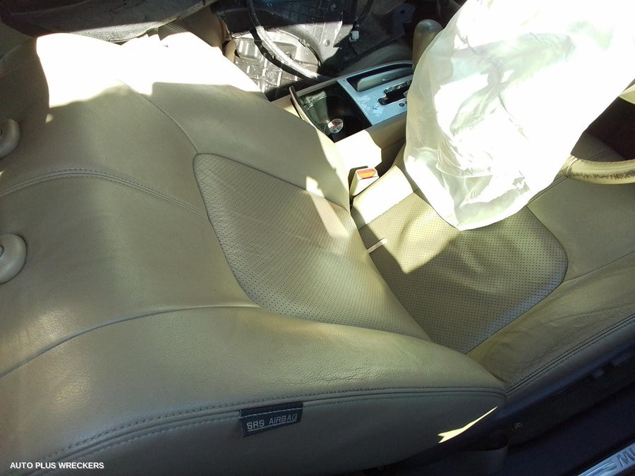 2009 Nissan Murano Right Front Door Window