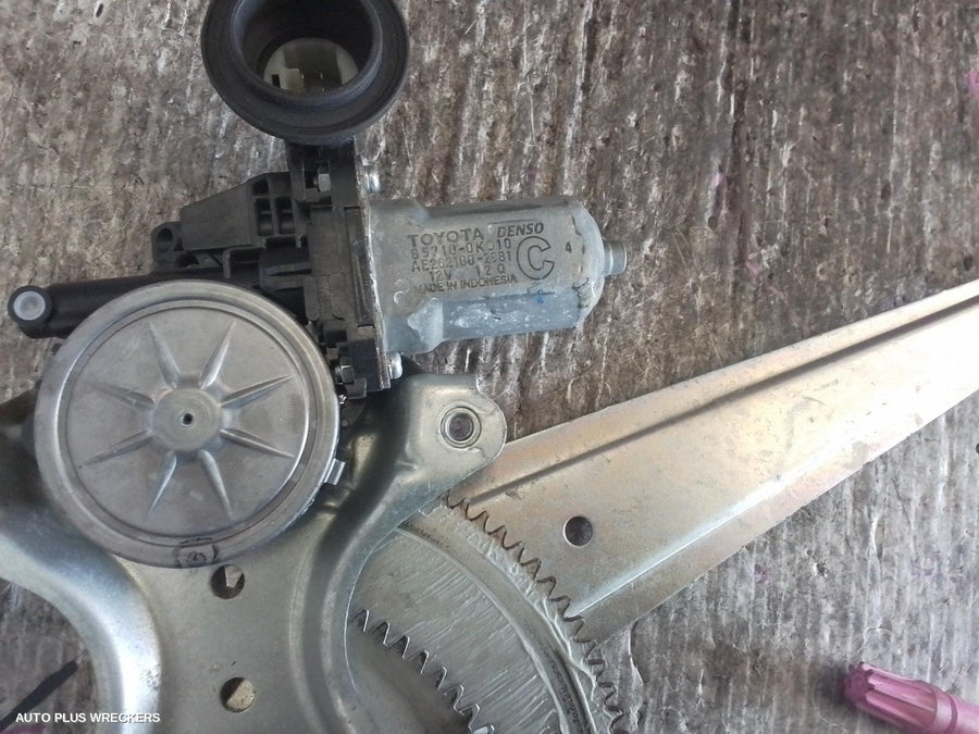 2016 Toyota Corolla Left Rear Wnd Reg Motor