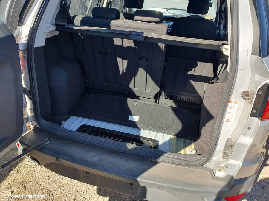 2014 Ford Ecosport Left Rear Door Sliding