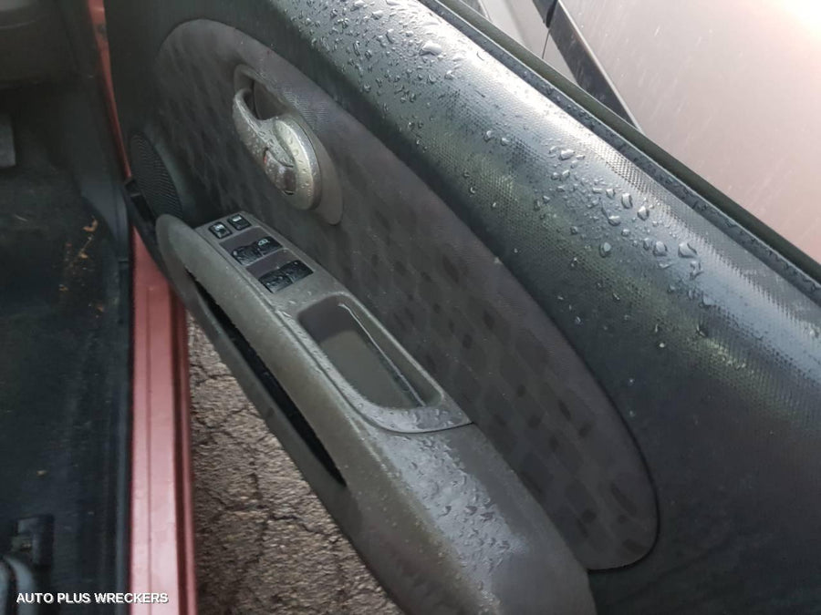 2009 NISSAN MICRA ANTENNA