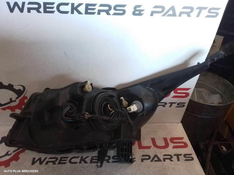 2010 Holden Cruze Right Headlamp