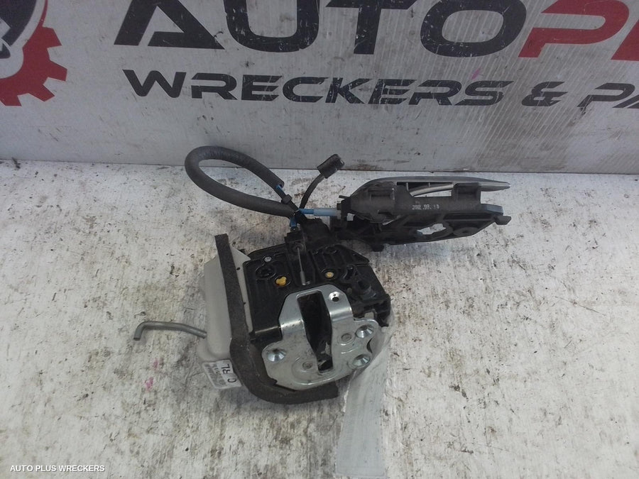 2011-2016 Kia Rio Door Boot Gate Lock