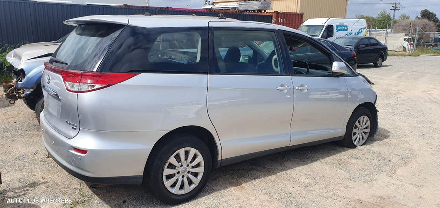 2010 Toyota Tarago Right Rear Door Window