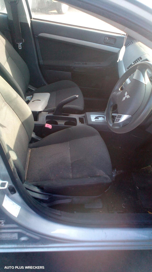 2008 Mitsubishi Lancer Right Door Mirror