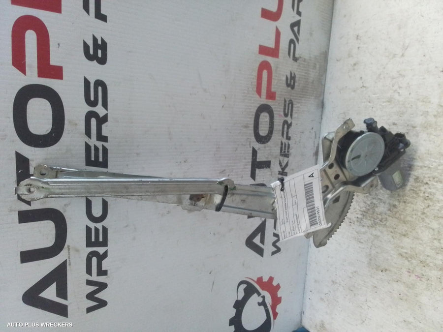 2009-2014 Suzuki Alto Right Front Window Reg Motor