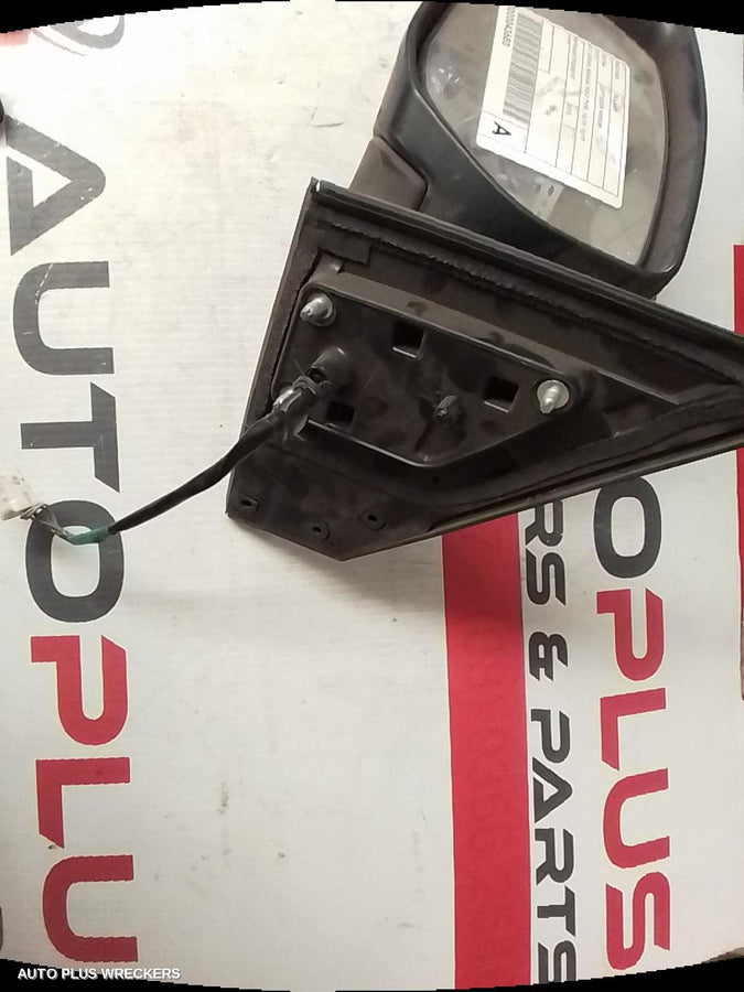2012-2017 Nissan Pulsar Left Door Mirror