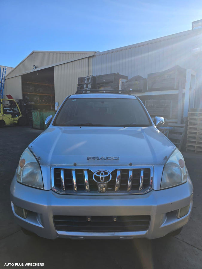 2003-2009 Toyota Prado Right Guard Liner
