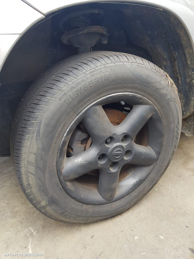 2002 Nissan Xtrail Right Taillight