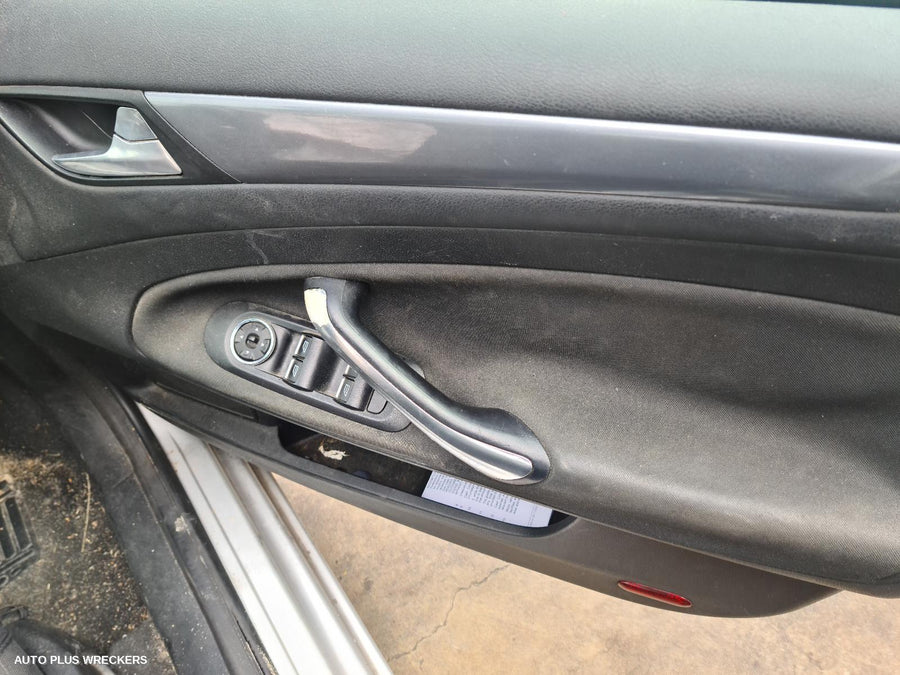 2011 Ford Mondeo Right Door Mirror
