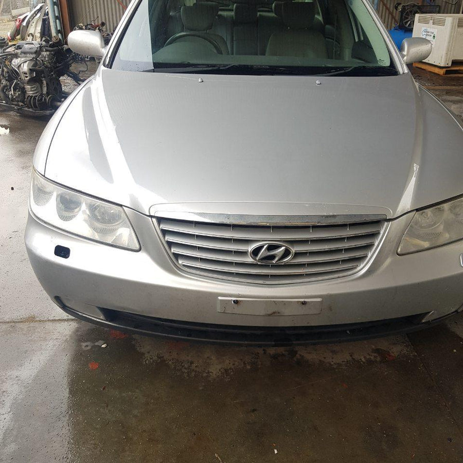 2006-2011 Hyundai Grandeur Right Rear Door Sliding