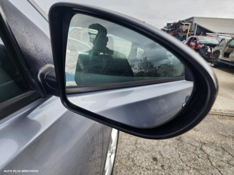 2013 NISSAN DUALIS DOOR HANDLE