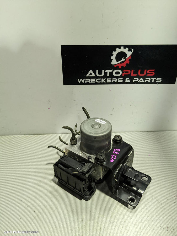 2018 Hyundai Accent Abs Pump Modulator