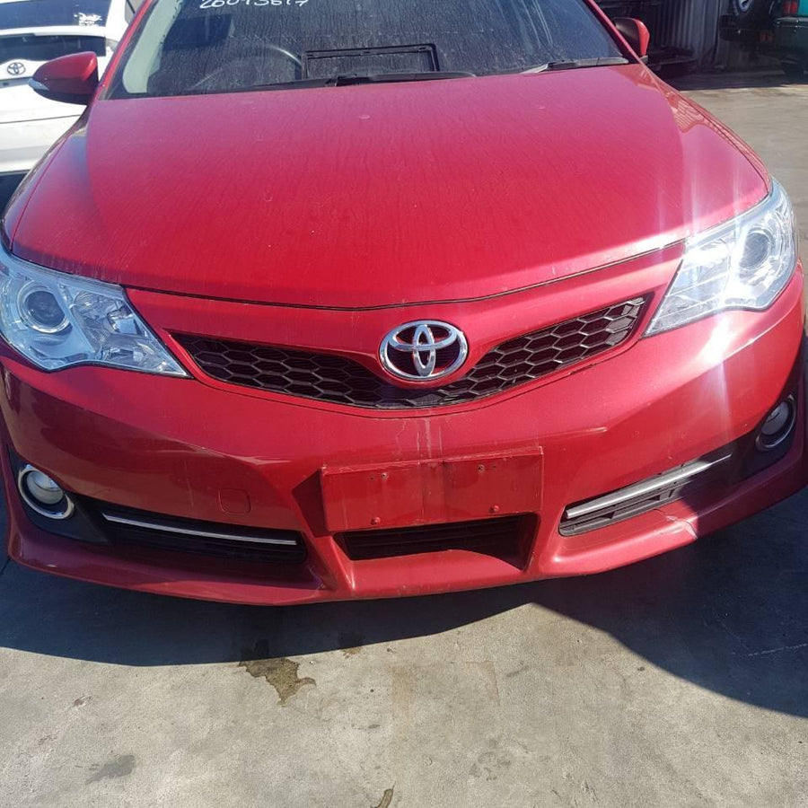 2011 TOYOTA CAMRY REAR GARNISH