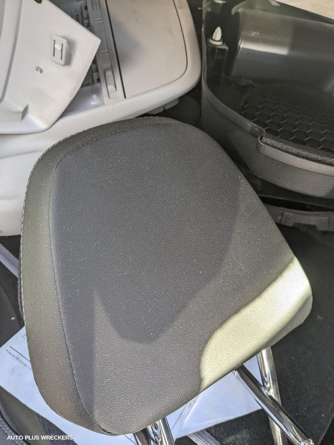 2019 Subaru Forester Left Driveshaft