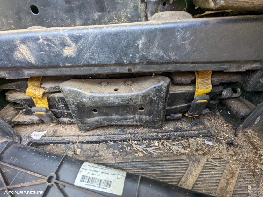 2010 Ford Transit Left Front Door