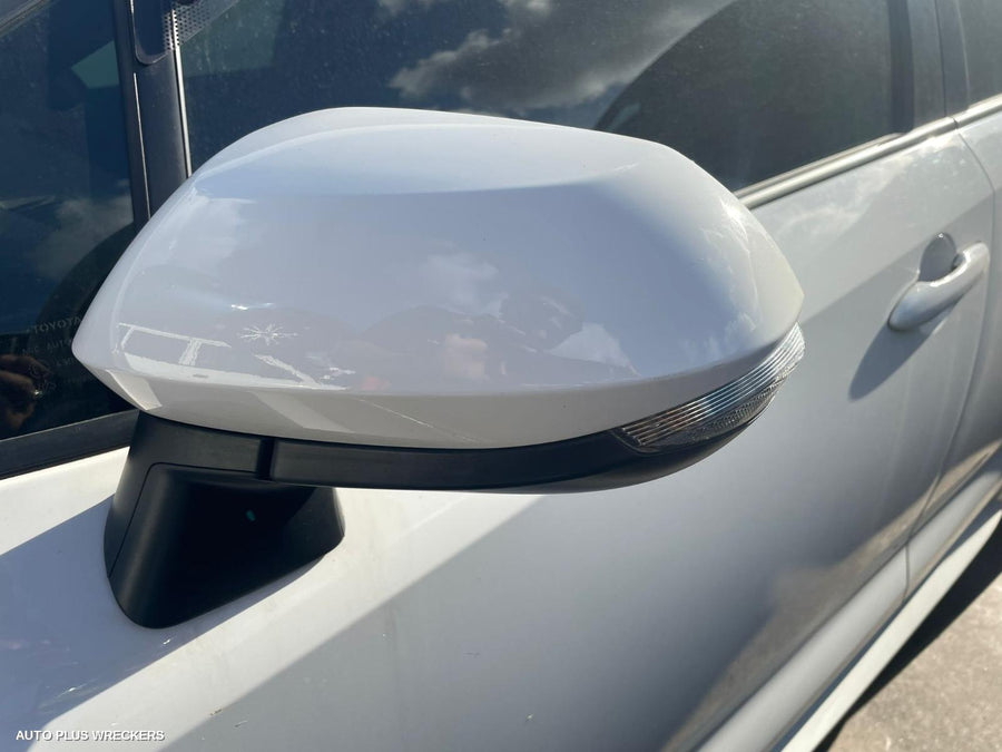 2019 Toyota Corolla Door Boot Gate Lock