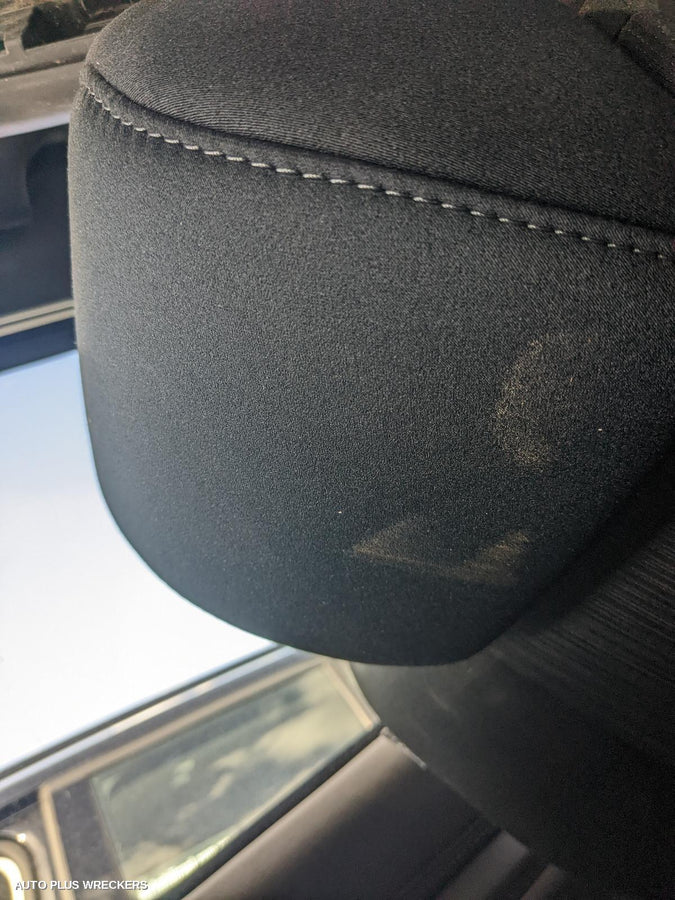 2020 Mazda Cx8 Headrest
