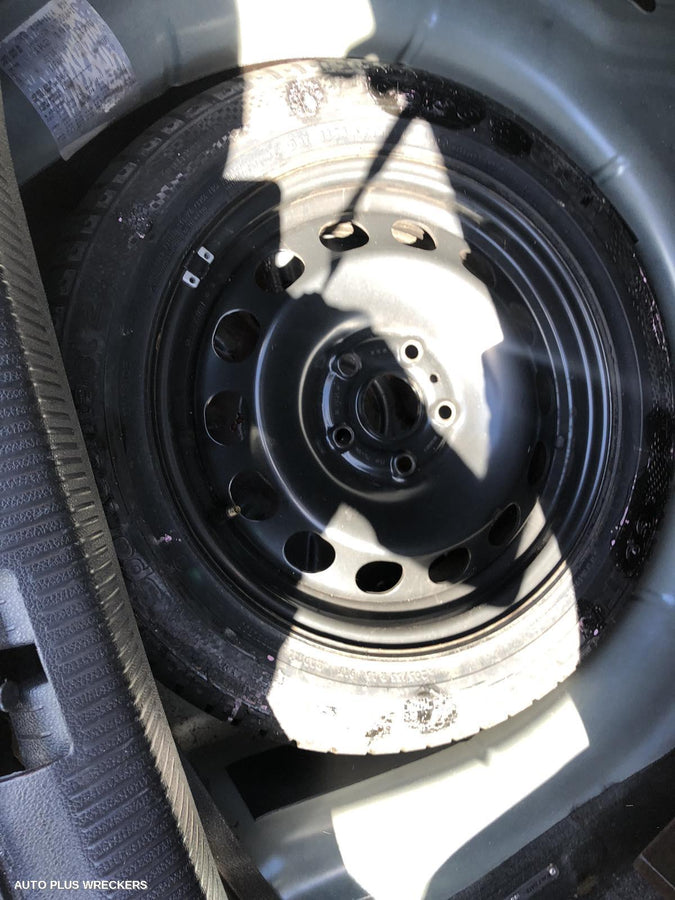 2009 Volkswagen Jetta Right Front Door