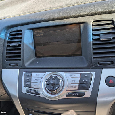 2010 Nissan Murano Grille