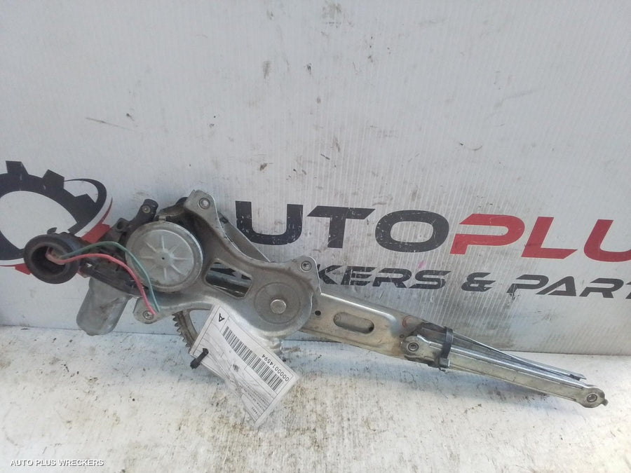 2006-2016 Toyota Yaris Left Front Window Reg Motor