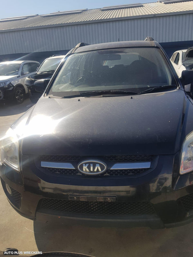 2009 Kia Sportage Right Rear Door Window