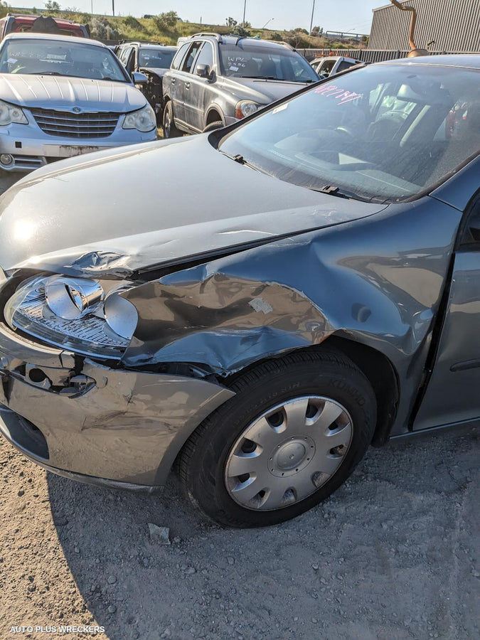 2005 Volkswagen Golf Left Door Mirror