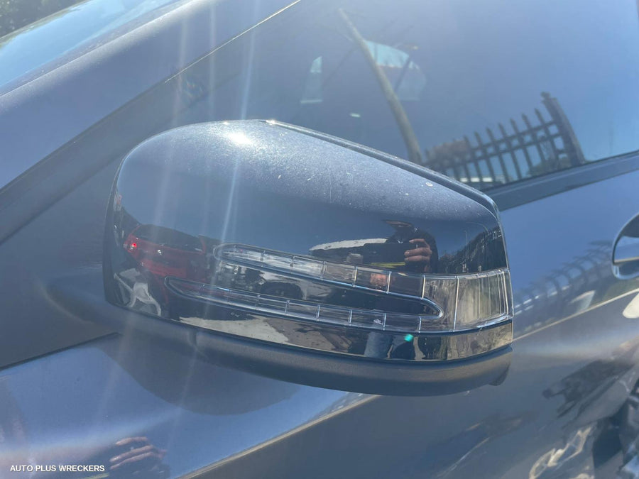 2015 Mercedes A Class Right Door Mirror