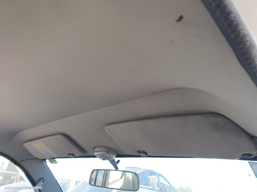 2008 Suzuki Apv Left Front Door